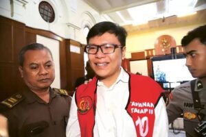 Mengapa Ronald Tannur Ditangkap Lagi? Ini Kronologi Kasus yang Mengguncang Publik-ggxpj5.com